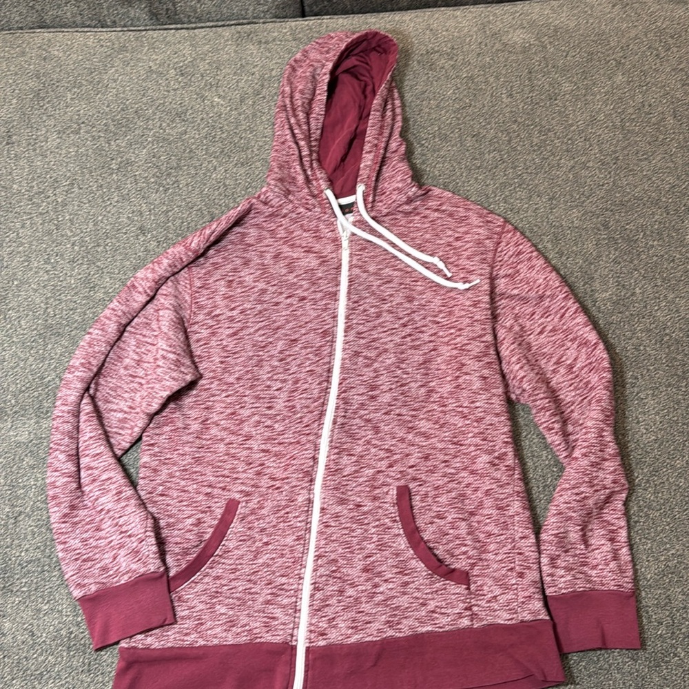 Fission hoodie size Xl